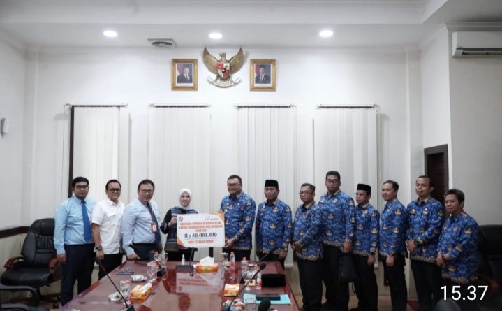 Pemkab Deliserdang Terima Bantuan Penanganan Banjir Dari Bank Sumut