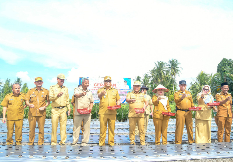 Pemkab Gelorakan Semangat Petani Optimalkan Potensi Lahan
