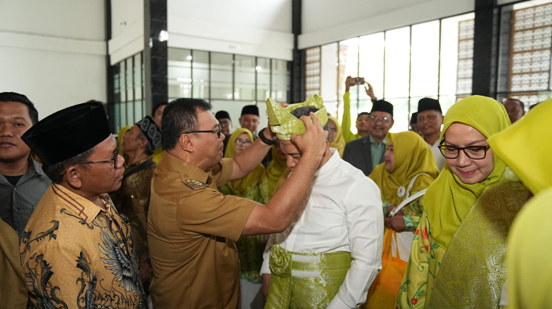 Pelantikan Fahmi Ummi Deliserdang, Bupati: Perempuan Muslimah Mitra Strategis Pemerintah Daerah