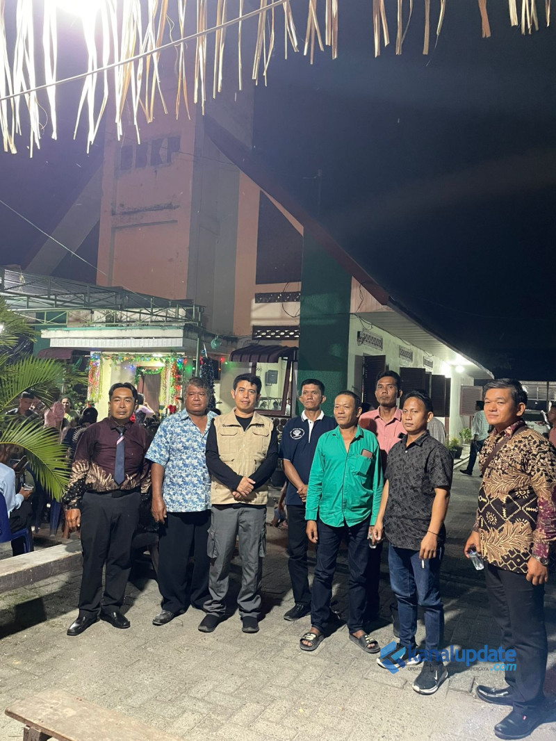 Camat Tanjung Morawa Kunjungi Sejumlah Gereja, Pastikan Ibadah Malam Natal Berjalan Aman dan Khusyuk  &lrm;