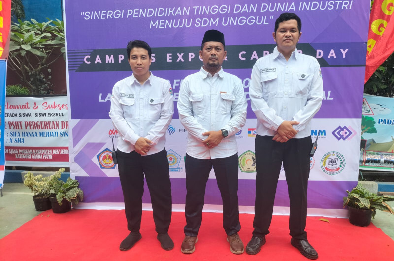 Perguruan DwiTunggal Gelar Campuss Expo dan Career Day