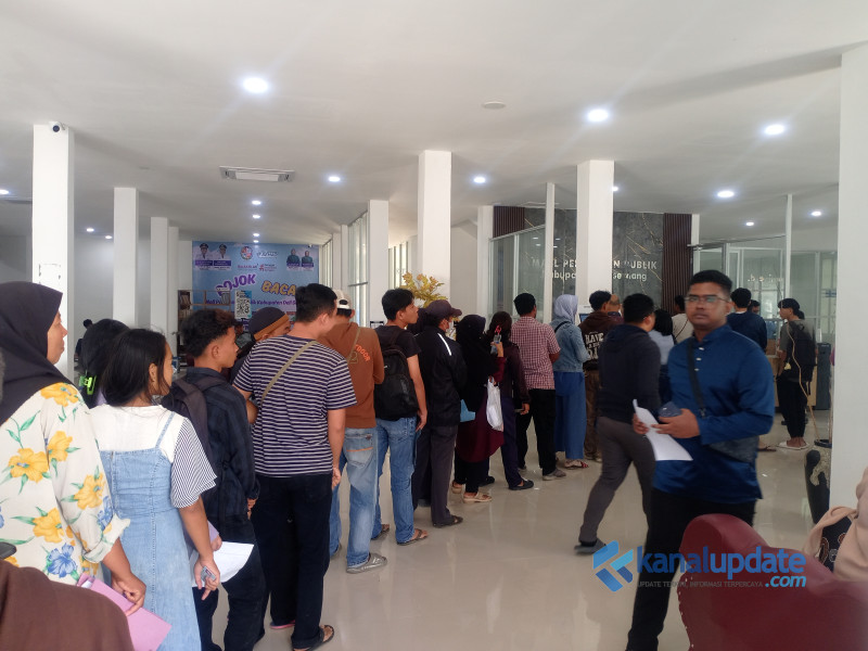 Mall Pelayanan Publik Deli Serdang Sukses Tarik Pengunjung, Antrean Mengular hingga Pintu Masuk