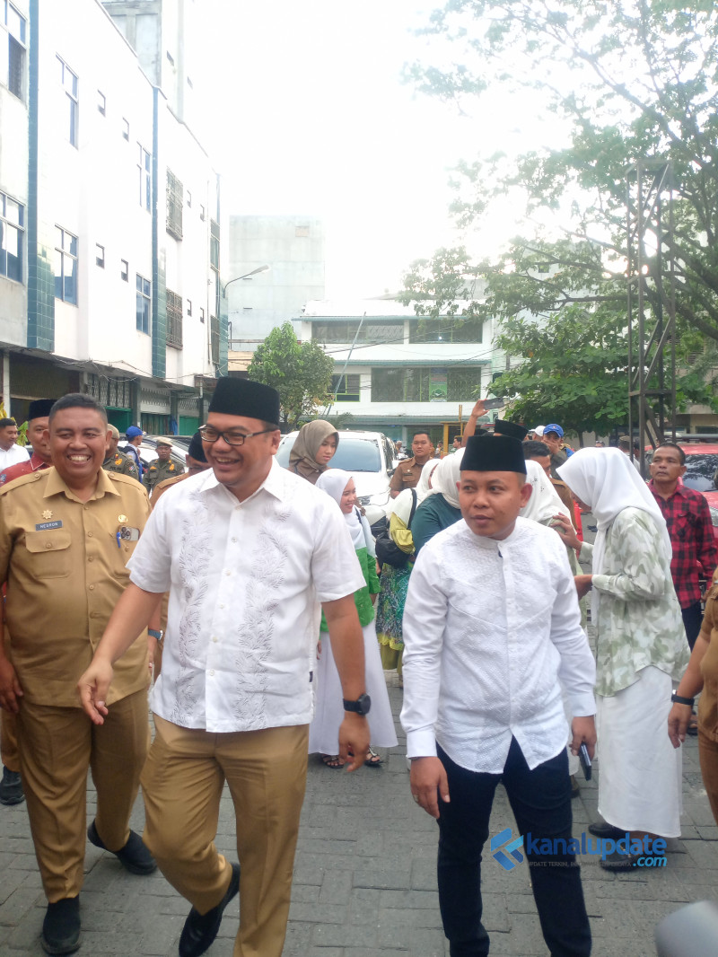 Ramadan Fair 1447 H dan Festival Rakyat 2026 Dibuka di Lubuk Pakam, Bupati Apresiasi Boss Muda Reza atas Peran BUMD  &lrm;