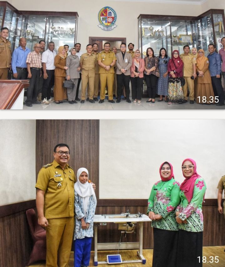 Penyerahan Kartu E-Toll Alumni Smansa Lubukpakam, Beri Kemudahan Akses Transportasi