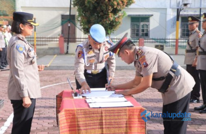 AKP Robertus Gultom Resmi Jabat Kasat Lantas Polres Samosir, Ini Pesan Kapolres