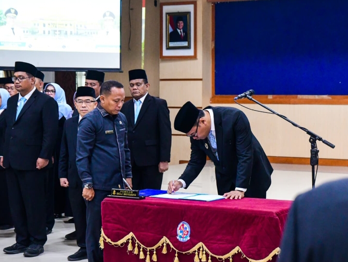 Bupati Deliserdang Lantik 29 Pejabat Dan Kasek, Tekankan Evaluasi Kinerja Dan Integritas