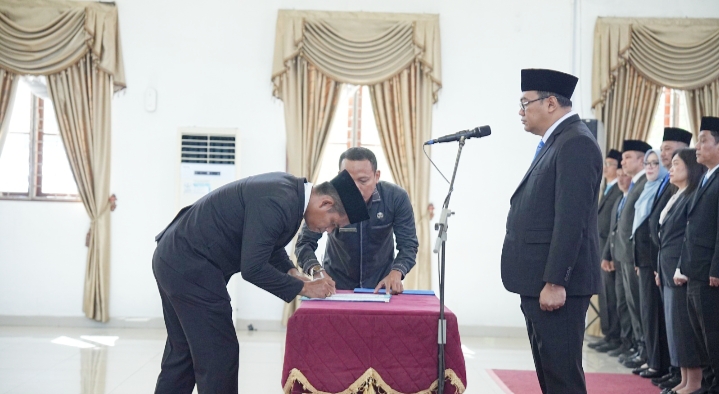 Bupati Deliserdang Lantik 53 Pejabat, Tekankan Kinerja Dan Pelayanan Cepat Untuk Masyarakat