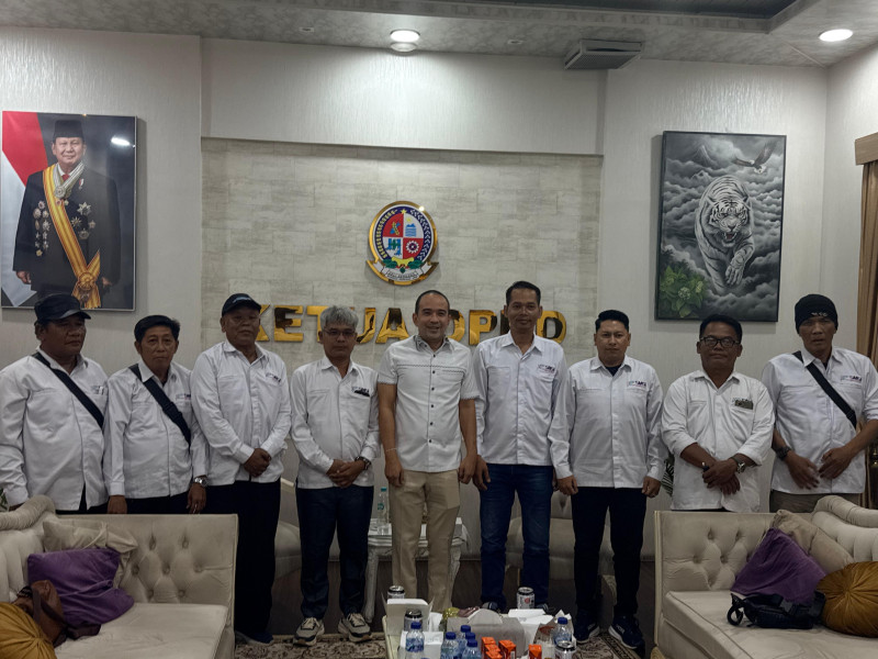 Perkuat Ekosistem Media Digital, Ketua DPRD Deliserdang Terima Pengurus SMSI
