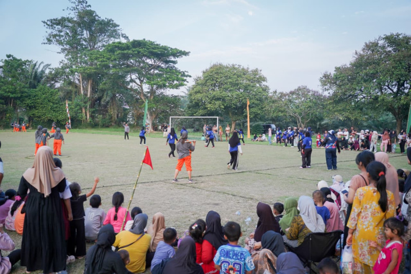 Festival Bola Kasti Antar Ibu-ibu Meriah, Ketua TP PKK Tekankan Sportivitas