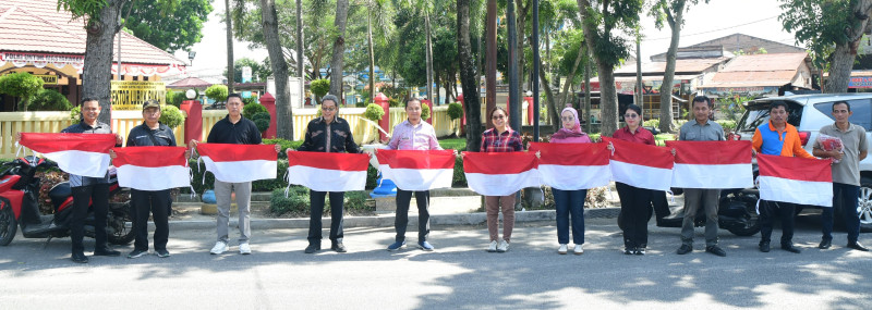 Gerakan Pembagian Bendera Merah Putih di Kabupaten Deliserdang