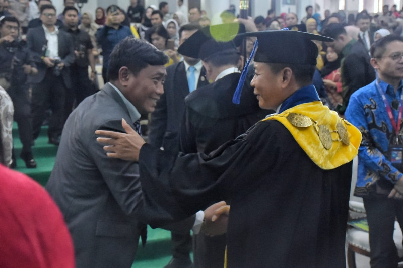 Hadiri Dies Natalis ke-74, Wabup Lom Lom Dorong USU Terus Berkembang