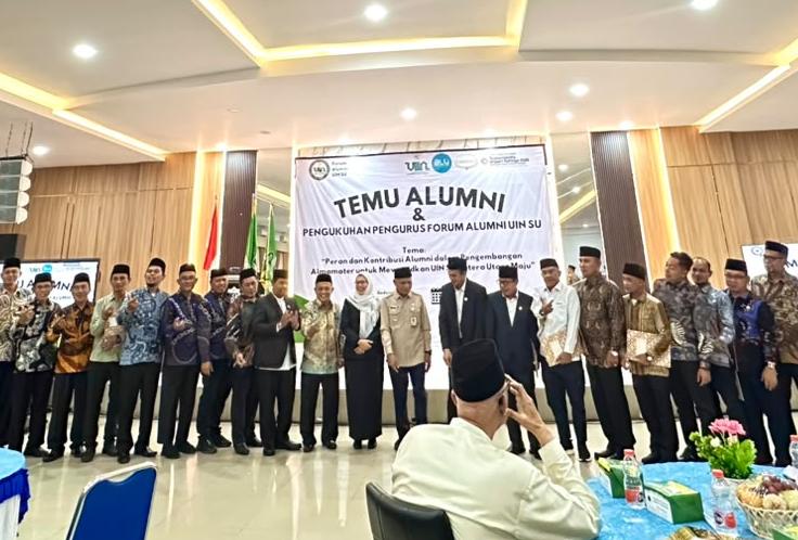 H.Aminullah Siagian Terima Mandat Forum Alumni UINSU Jabodetabek, Usung Sinergi Pemajuan Almamater