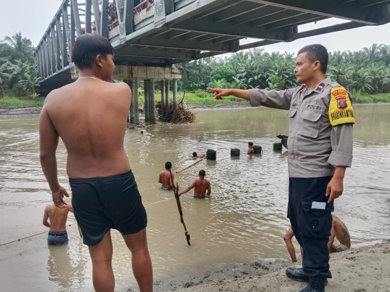 Ibu Muda Tenggelam di Sungai Ular Pantailabu